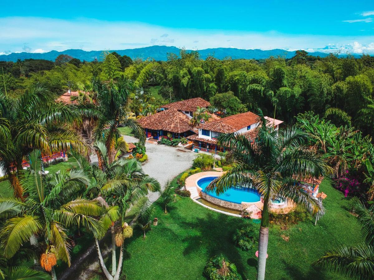 El Percal Hacienda Hotel Montenegro Buitenkant foto