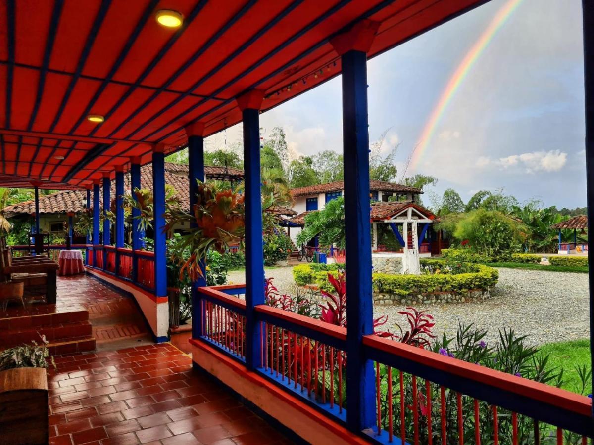 El Percal Hacienda Hotel Montenegro Buitenkant foto
