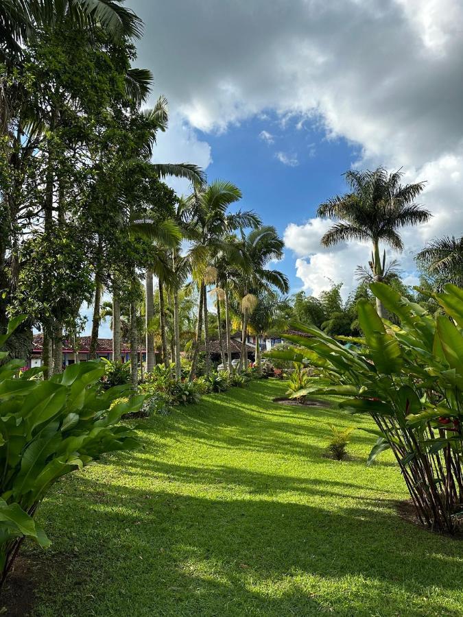 El Percal Hacienda Hotel Montenegro Buitenkant foto