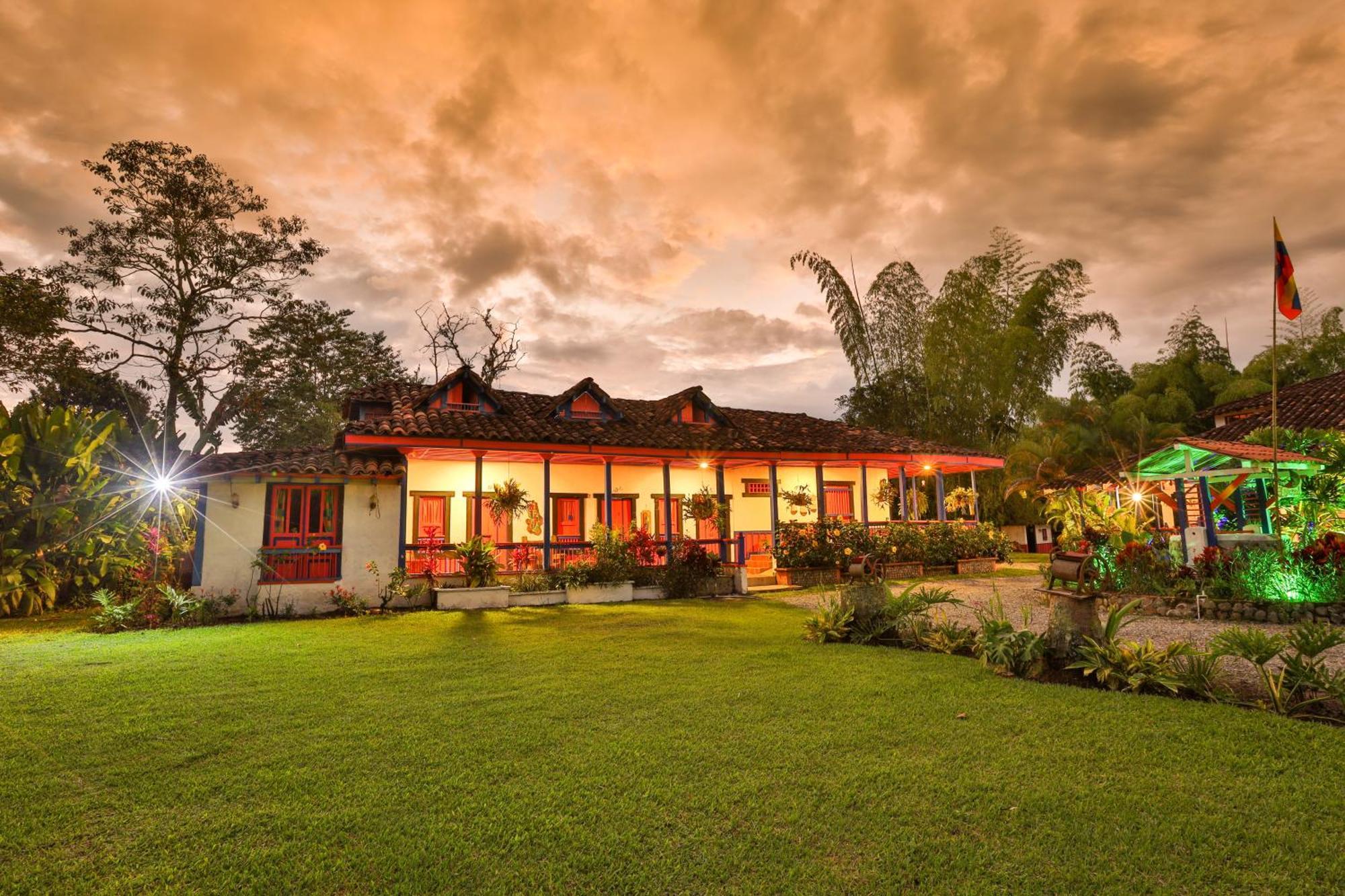 El Percal Hacienda Hotel Montenegro Buitenkant foto